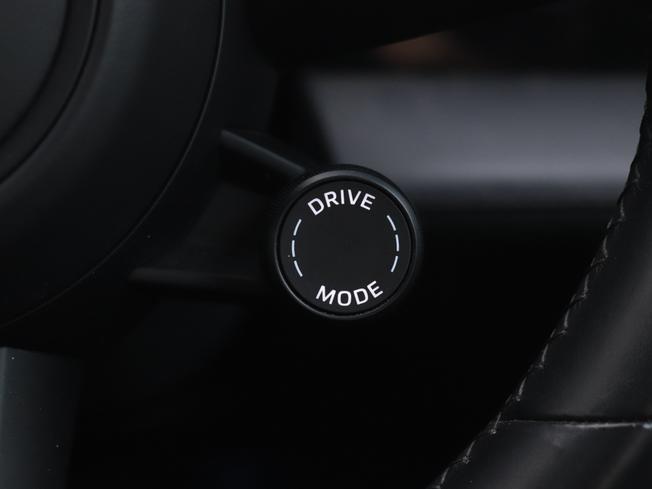 PORSCHE Taycan Photo 10