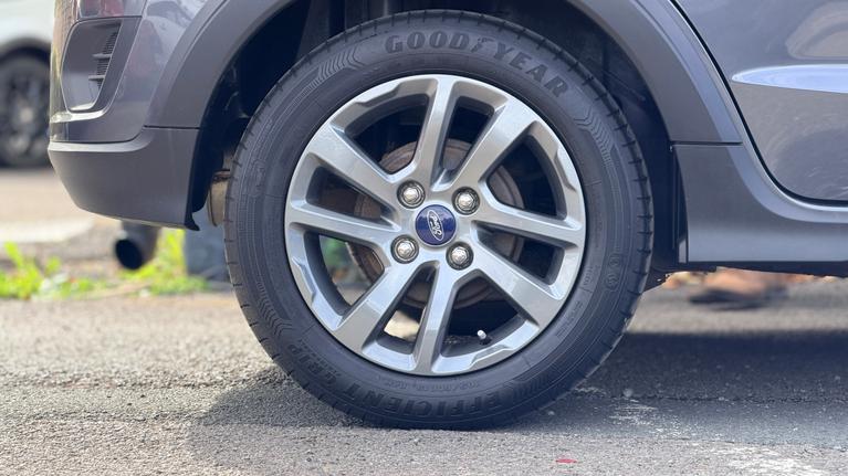 Used Ford Ka+ VA68CYJ 4