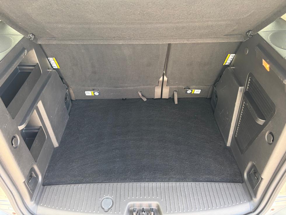 Ford Tourneo Courier Photo 870a8ac0-8329-484c-b4c4-47c5d6369c1f.jpeg
