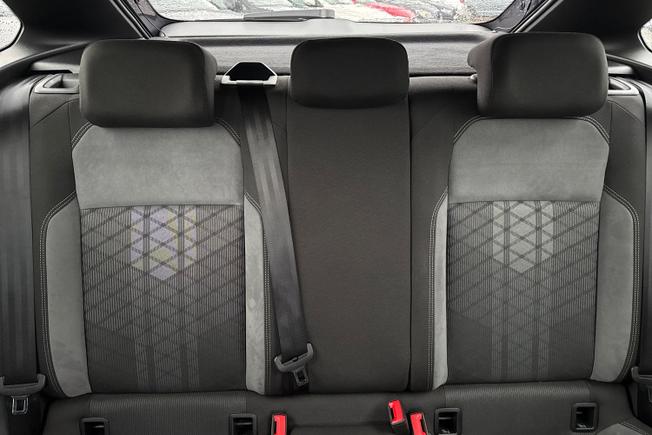 VOLKSWAGEN Taigo Photo 40