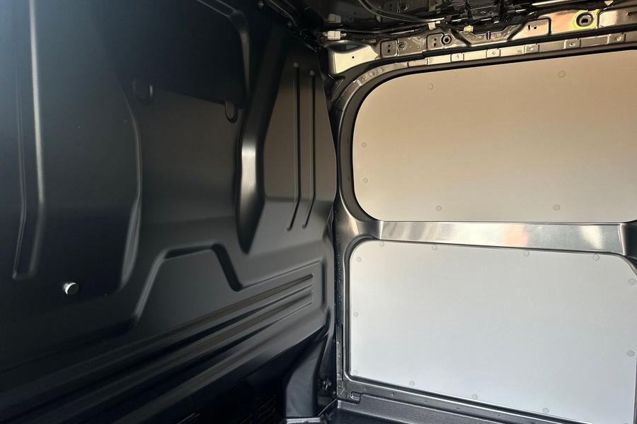 Ford TRANSIT CUSTOM Photo 871efa80-cc3d-4094-bdb1-27b89c5bf4db.jpg