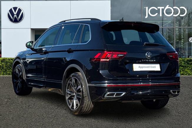 VOLKSWAGEN Tiguan Photo 3