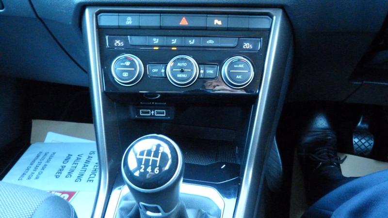 2018 68 VOLKSWAGEN T-ROC