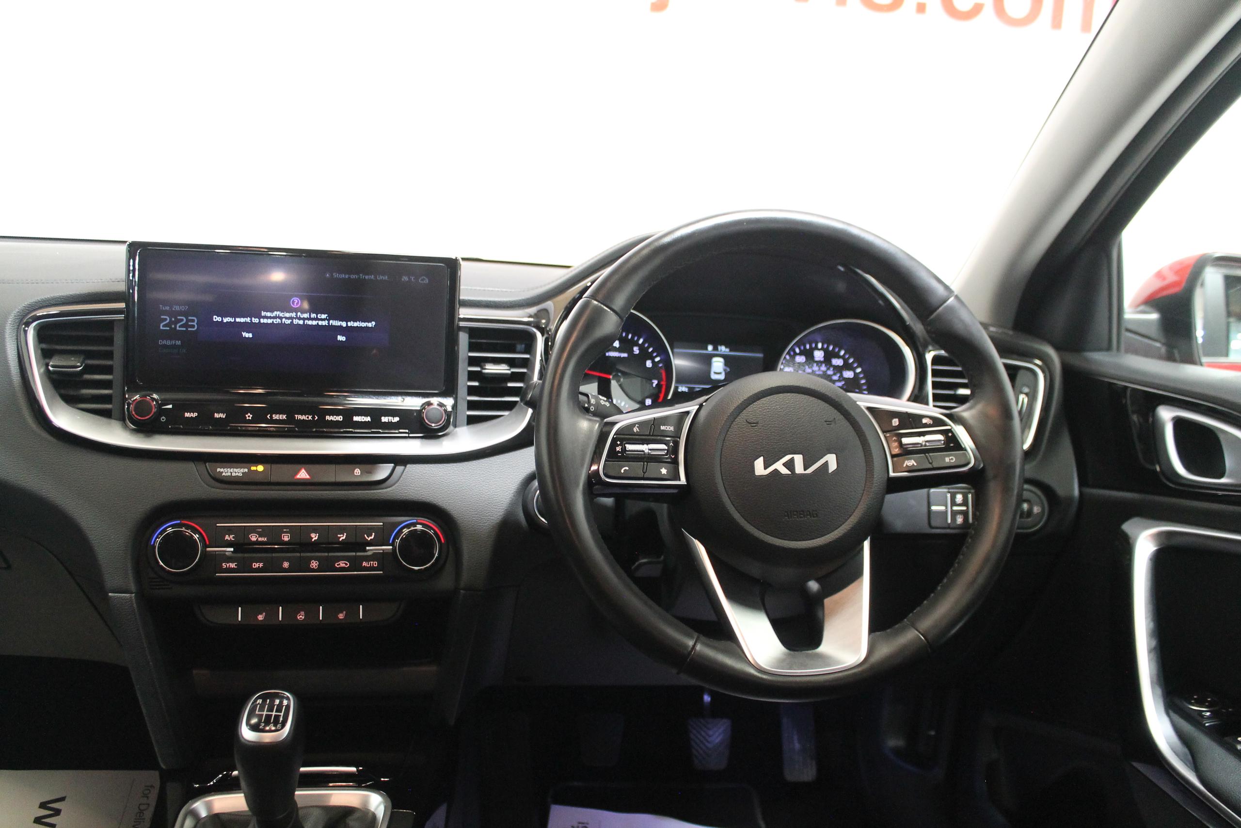 Kia XCeed Photo 8