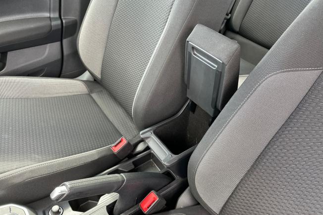 Volkswagen Polo Photo 38