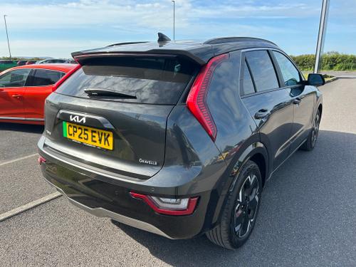 Kia Niro Photo 87a7b450-a44d-4ed4-afff-db2d3b0b17b0.jpg