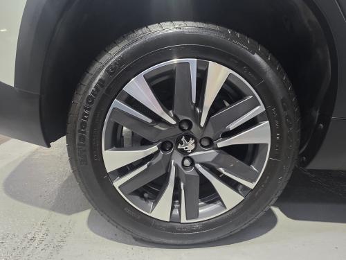 Peugeot 2008 Photo 87ae6c3c-cd96-4659-a4f2-9e5b601d6443.jpeg