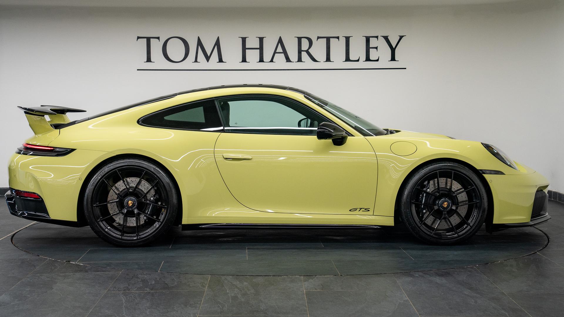 Porsche 911 (992.2) Photo 87bdaf11-da9f-46e3-bb17-2d1915945129.jpg