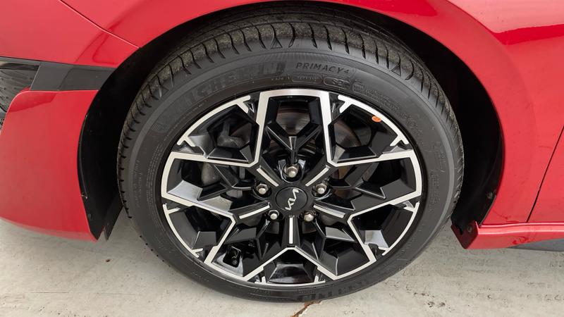 Kia Ceed Photo 87bfb81d-18fb-4088-a3fe-f6ee3aac4f71.jpg