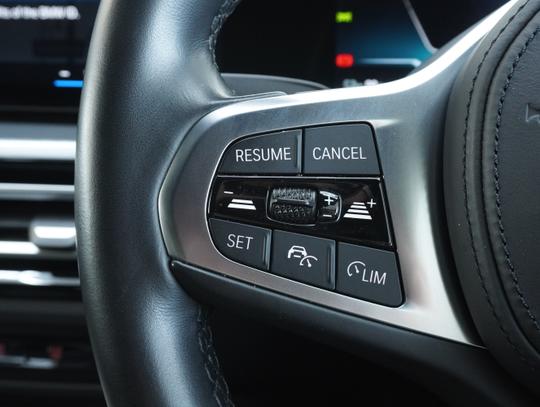 BMW i4 Photo 87c06662-a296-4201-a288-06fd7e789272.jpg