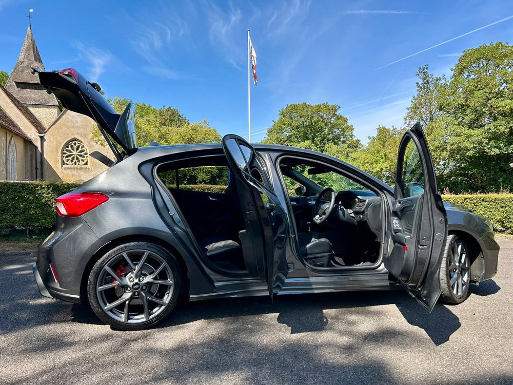 Used Ford Focus EF69JWW 25