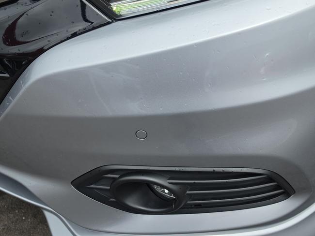 Honda HR-V Photo 87d5d718-5fa8-4fc9-a125-b9d06127f412.jpg