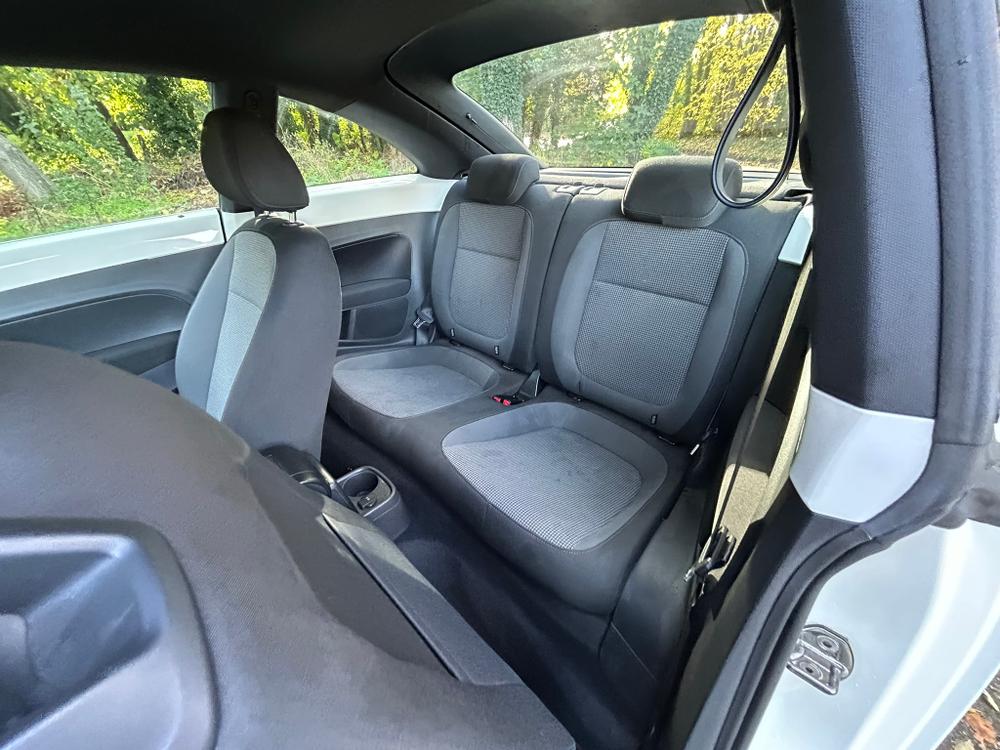 Used Volkswagen Beetle LF62UXY 19
