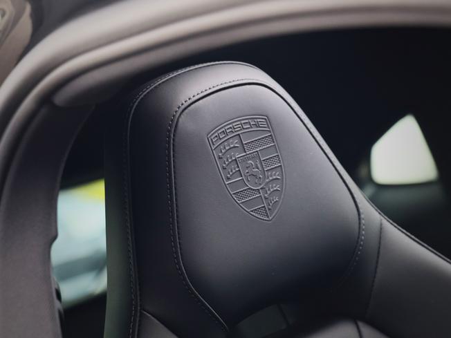 PORSCHE Panamera Photo 19