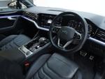 Volkswagen Touareg Photo 2