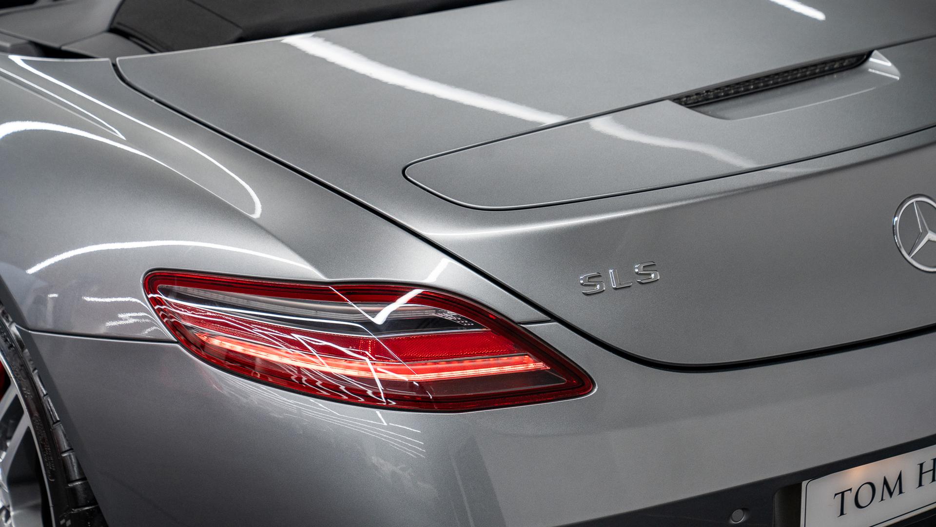Mercedes-Benz SLS AMG Photo 87fa5bd1-60d9-48e9-b8e0-3c7b7f924860.jpg