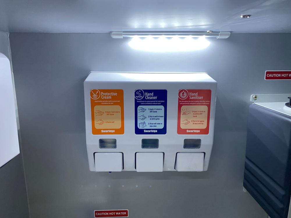 MAXUS Deliver 9 Photo 8804597d-c6f4-4d3a-bf5d-b9fde5b7b985.jpg