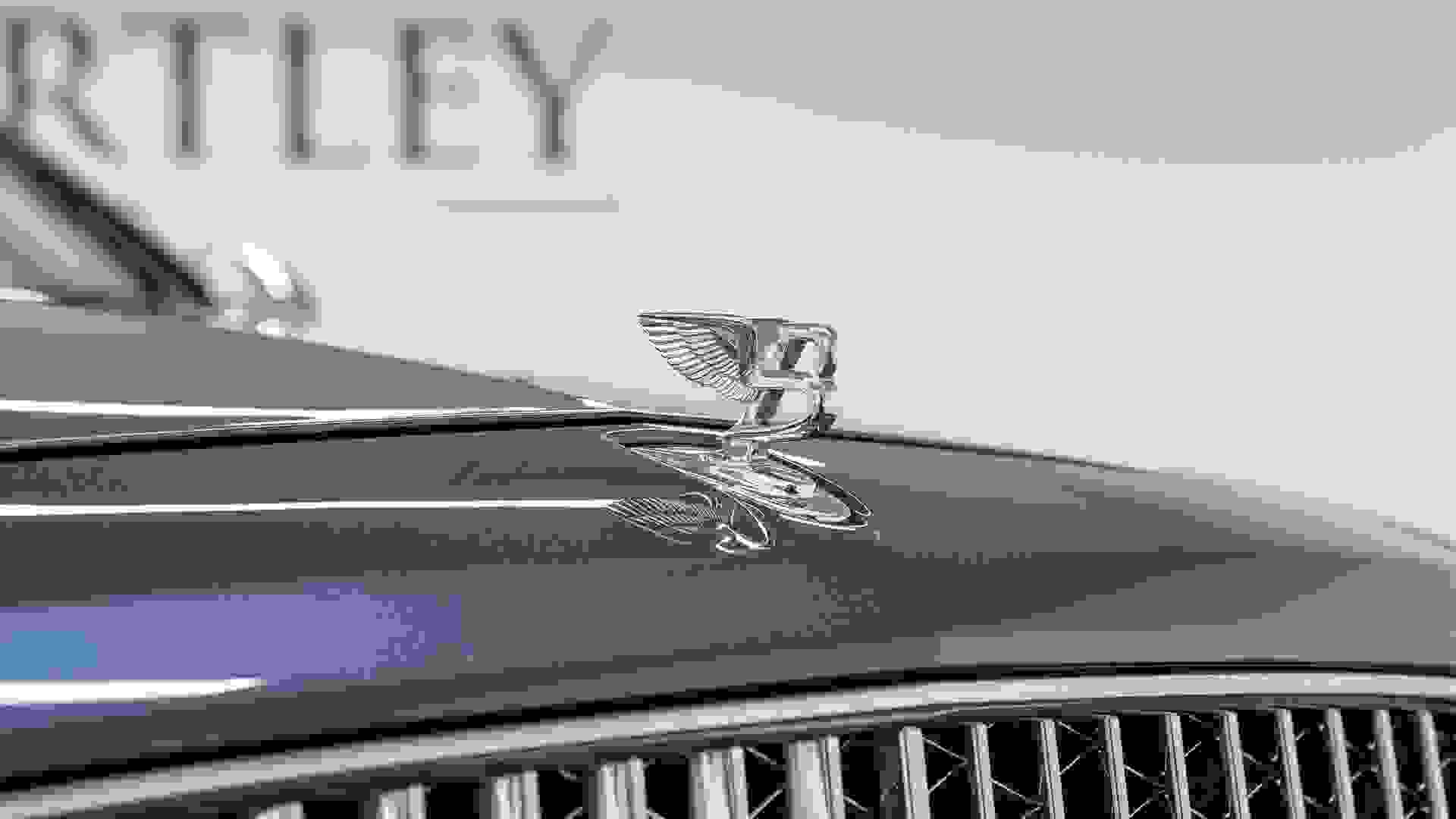 Bentley Mulsanne Photo 8805f520-72a9-432f-ad77-06583badf5af.jpg