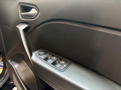 Renault Captur Photo 88084b46-da20-4e68-924a-370402fc9c6a.jpeg