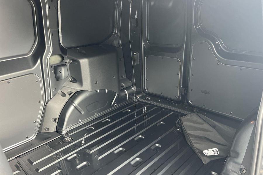 Ford TRANSIT CONNECT Photo 880b1089-b9d7-4050-97b8-7ef7cea20681.jpg