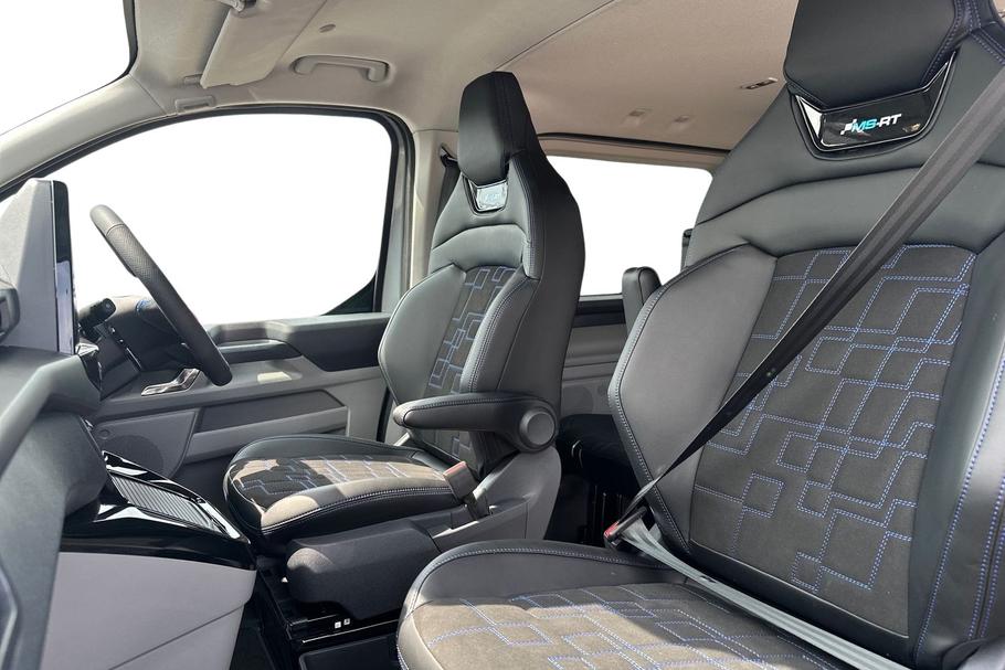 Used Ford TRANSIT CUSTOM L1DCIVMSRT3 4