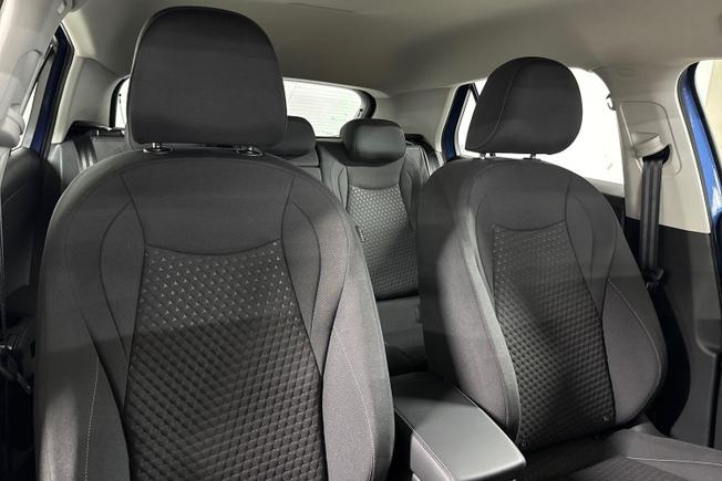 VOLKSWAGEN T-Roc Photo 25