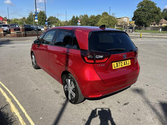 Honda Jazz Photo 8826deee-b72b-4ae5-a028-dce27ee713f5.jpg