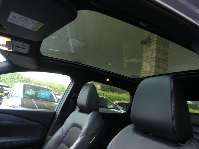 Nissan Qashqai Photo 883279d0-947d-4bdd-9025-9e5f67063083.jpg