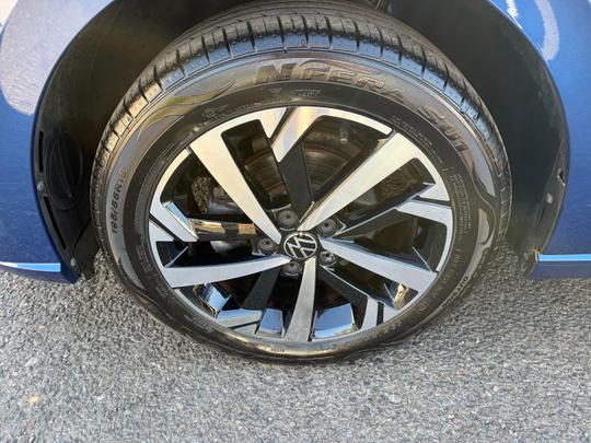 Volkswagen Polo Photo 8832ba8b-788b-440f-b8cb-f0e1adc59c5e.jpg