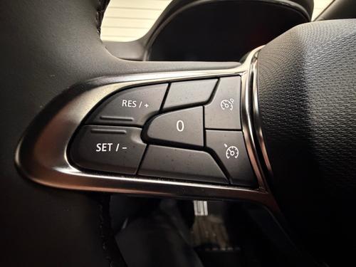 Renault CLIO Photo 8834917c-990a-4b26-ab8e-97c463f97cb5.jpeg