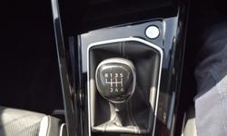 Volkswagen GOLF Photo 26