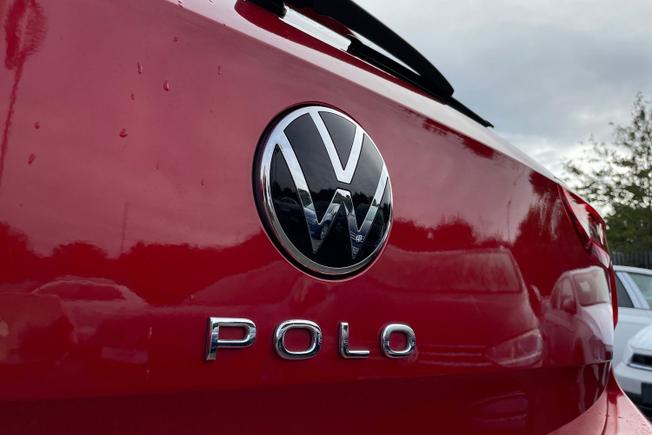 VOLKSWAGEN Polo Photo 12