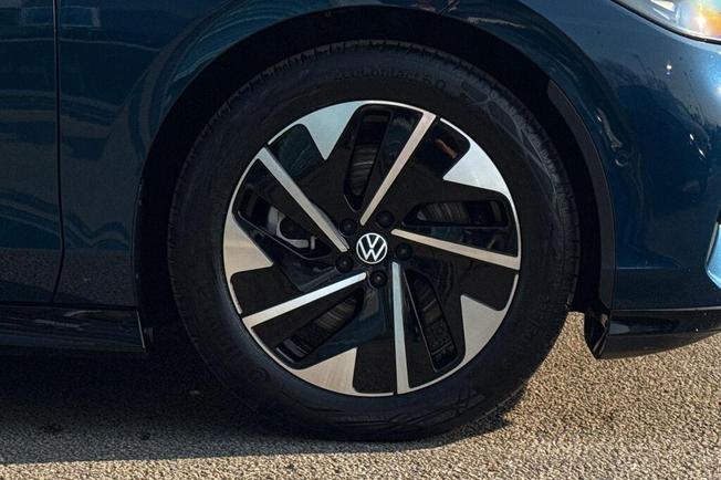 Volkswagen ID.7 Photo 5
