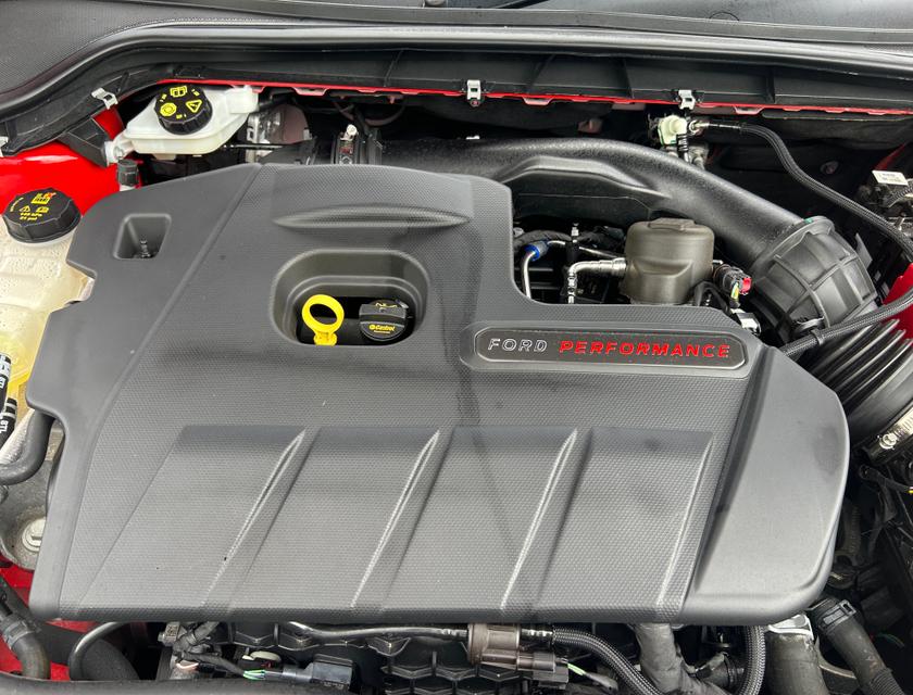 Ford Focus Photo 88827c99-dd41-4cd6-976d-ce0db98150cc.jpg