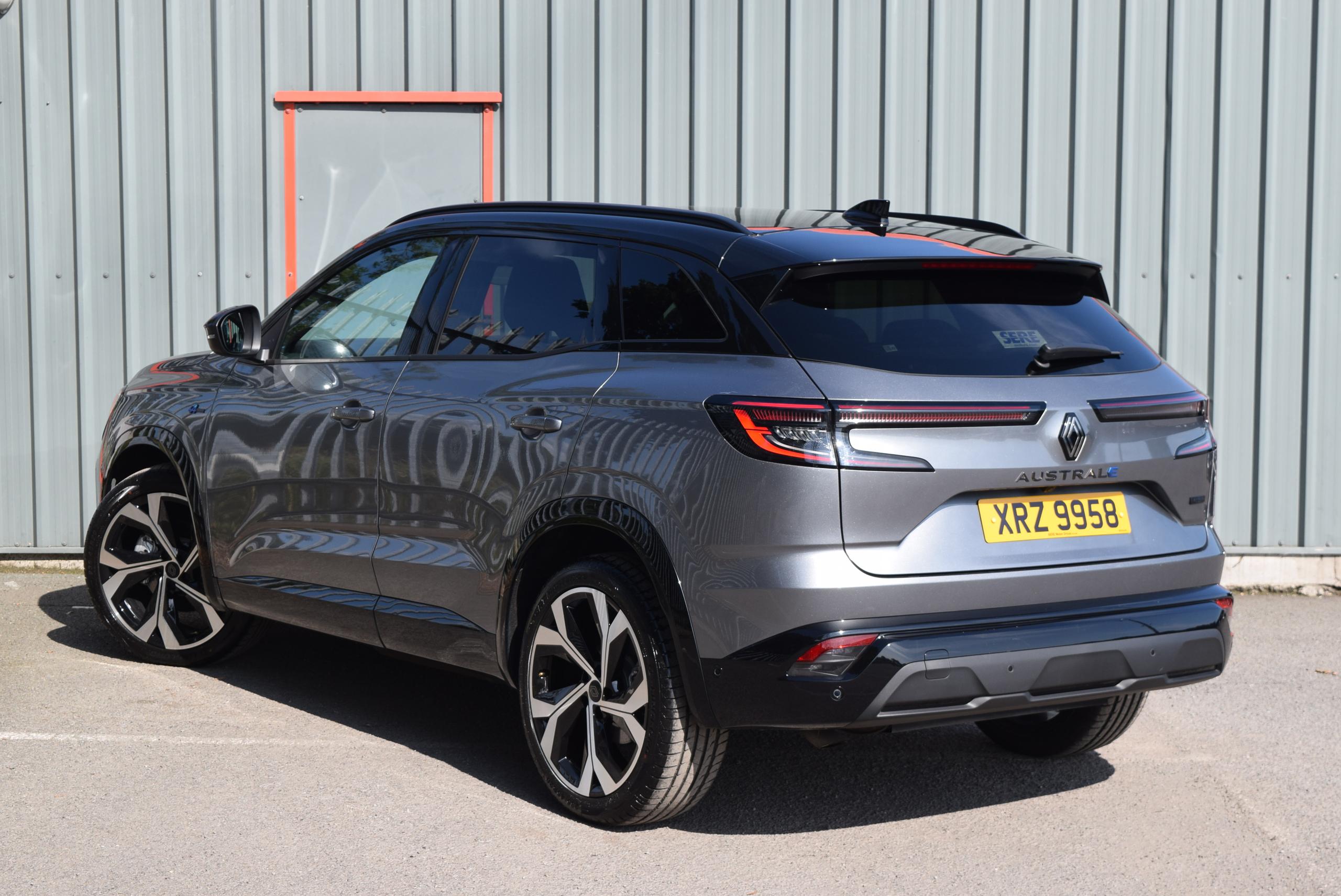2023 RENAULT AUSTRAL E-Tech FHEV Techno Esprit Alpine 5dr Auto - vehicle photo 38 for sale on PureCar