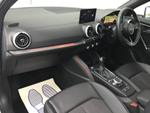Audi Q2 Photo 12
