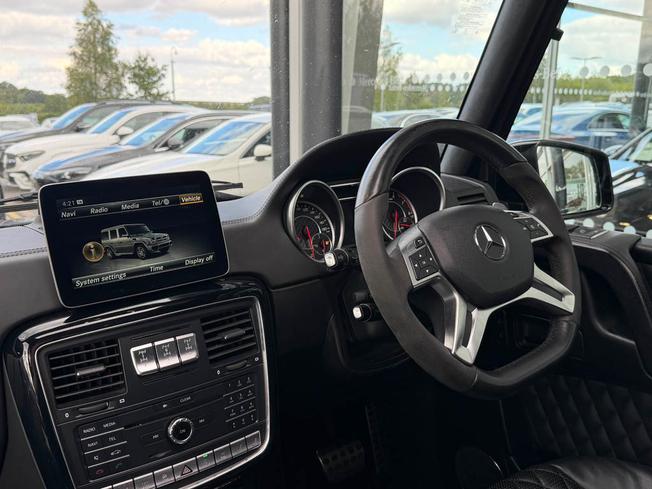 MERCEDES-BENZ G Class Photo 19