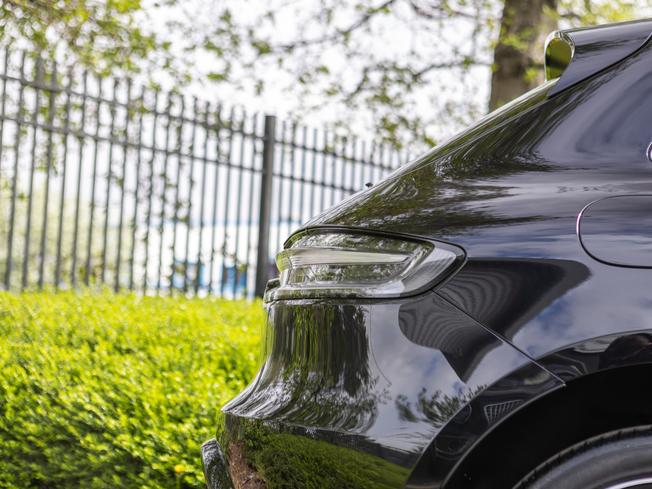 PORSCHE Macan Photo 34