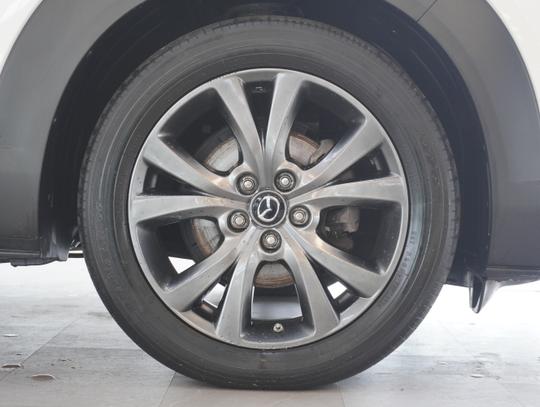 Mazda CX-30 Photo 88a64ddc-c771-472a-8dc5-e92e696d429a.jpg