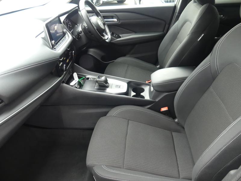 Nissan Qashqai Photo 88b05c63-5880-4db6-8e36-0f9754acd5f7.jpg