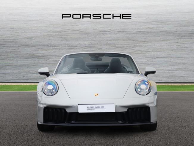 PORSCHE 911 Photo 5