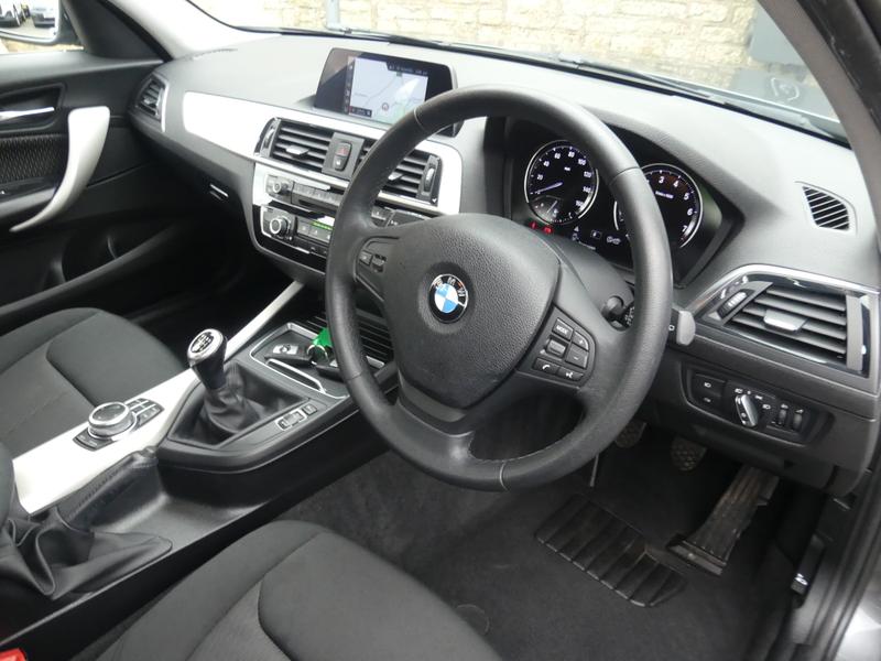 BMW 1 Series Photo 88e23d0c-5141-4a9f-8517-bc8c2c12e495.jpg