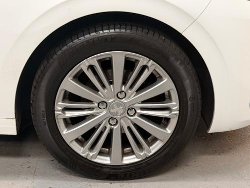 Peugeot 208 Photo 890c32d8-21f1-4d98-a8f8-4f0622b917ff.jpeg