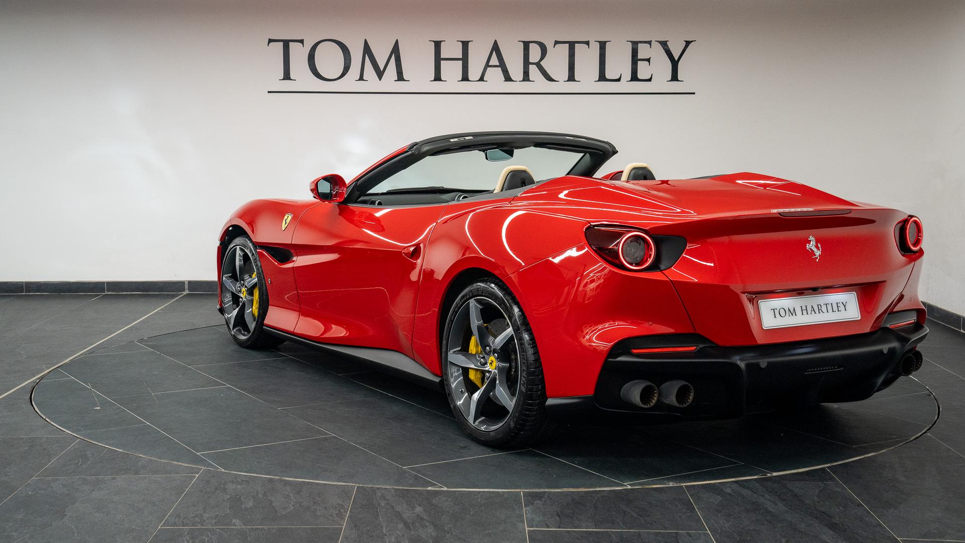 Ferrari Portofino Photo 89279464-2e28-4b0a-910f-5ba30f7e6102.jpg