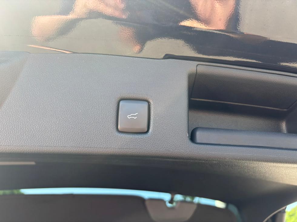 Ford Kuga Photo 892b570a-392c-42d3-8741-a1382e4f46c3.JPEG