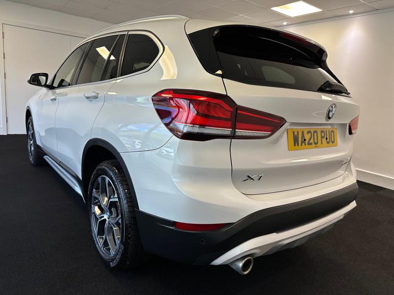 BMW X1 Photo 89351452-a4ea-444d-9ede-b188206a0e44.jpg
