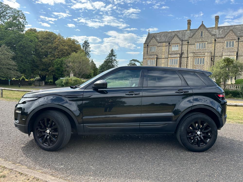 Used Land Rover Range Rover Evoque AF67HXR 2