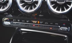 Mercedes-Benz CLA Photo 25