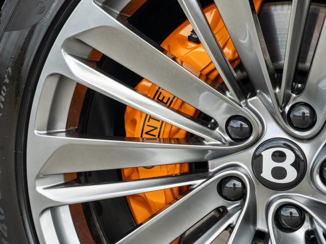 BENTLEY Bentayga Photo 50