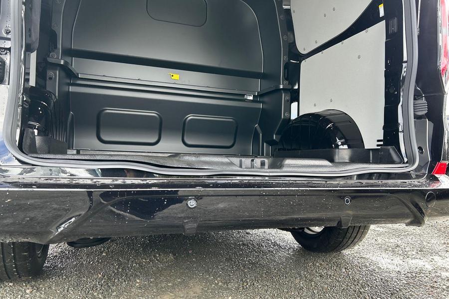 Ford TRANSIT CUSTOM Photo 89915983-03f8-4f60-b955-11e4eaf9d942.jpg